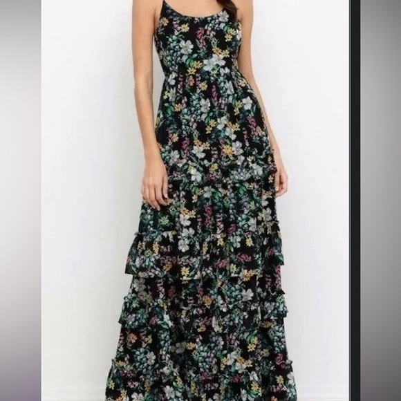 Show stopping black floral dress - Picture 2 of 5